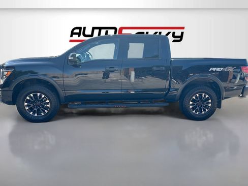 Used 2023 Nissan Titan PRO-4X w/ Pro-4x Convenience Package AWD/4WD image 4