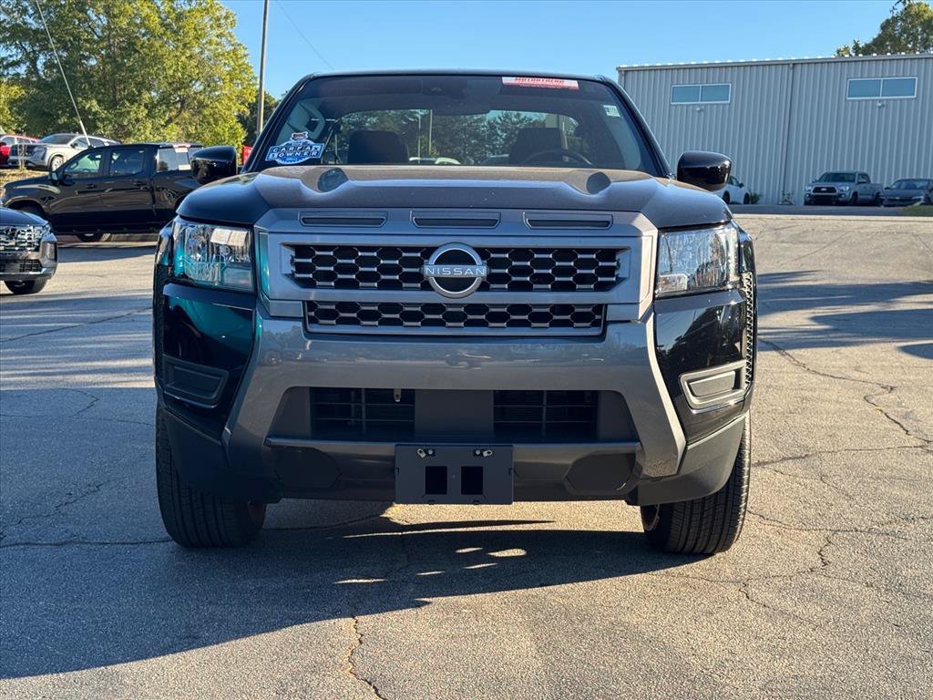 Certified 2025 Nissan Frontier SV RWD image 8