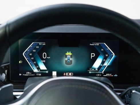 Used 2024 BMW X6 xDrive40i w/ Premium Package image 24