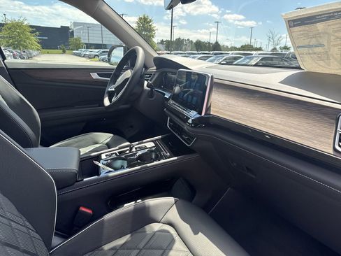 New 2026 Volkswagen Atlas SEL Premium R-Line image 19