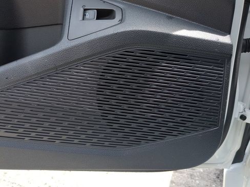 Certified 2025 Volkswagen Jetta S FWD image 17