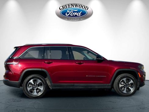 Used 2023 Jeep Grand Cherokee 4xe image 3
