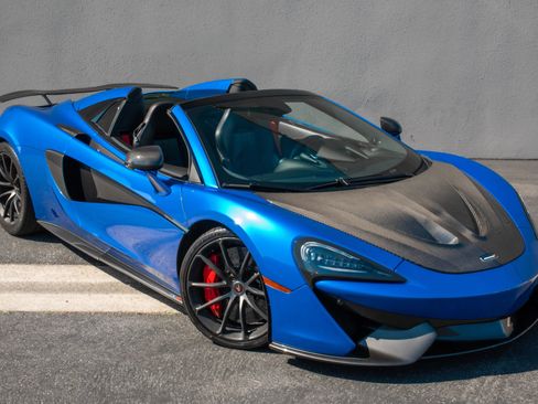Used 2018 McLaren 570S Spider RWD image 41