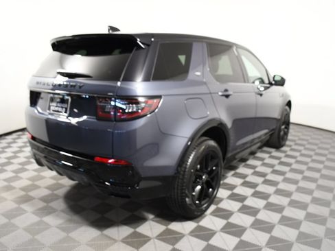 Used 2025 Land Rover Discovery Sport Dynamic SE AWD/4WD image 6