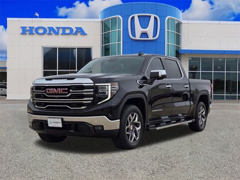 Used 2024 GMC Sierra 1500 SLT w/ SLT Premium Plus Package image 7