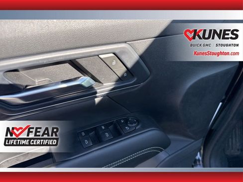 Used 2025 GMC Terrain Elevation image 20