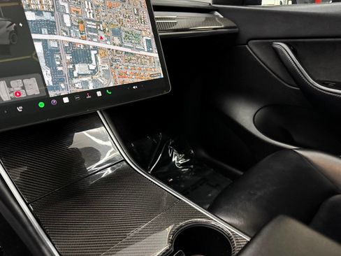 Used 2020 Tesla Model Y Performance image 24