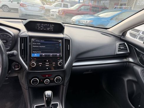 Used 2017 Subaru Impreza 2.0i Limited AWD/4WD image 10