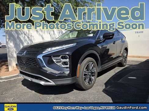 Used 2025 Mitsubishi Eclipse Cross SE AWD/4WD image 1