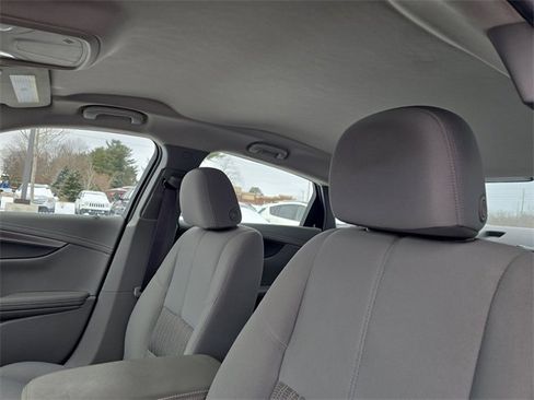 Used 2017 Chevrolet Impala LS image 12