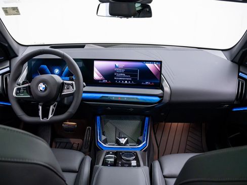 New 2026 BMW X3 xDrive30 w/ Premium Package AWD/4WD image 11