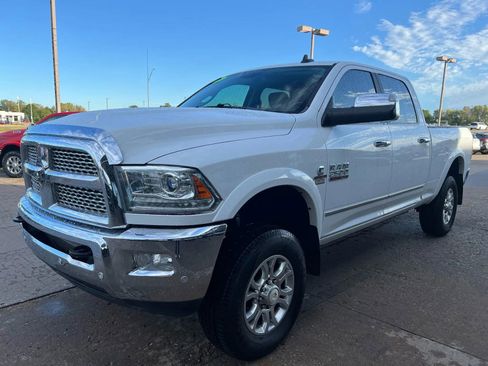 Used 2018 RAM 2500 Laramie w/ Convenience Group image 4