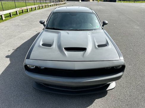 Used 2019 Dodge Challenger R/T Scat Pack w/ Driver Convenience Group RWD image 9