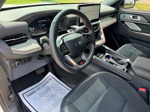 Used 2025 Ford Explorer ST w/ Sun And Sound Package AWD/4WD image 14