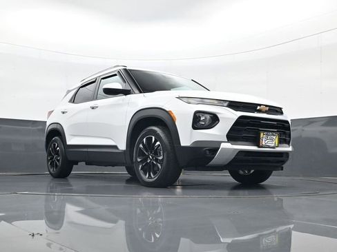Used 2022 Chevrolet TrailBlazer LT w/ Convenience Package AWD/4WD image 23