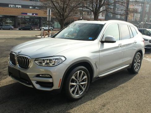 Used 2019 BMW X3 xDrive30i w/ Premium Package image 4