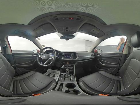 Used 2023 Volkswagen Jetta SE w/ Panoramic Sunroof Package FWD image 13