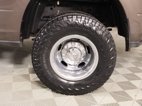 Used 2020 RAM 3500 Tradesman AWD/4WD image 17