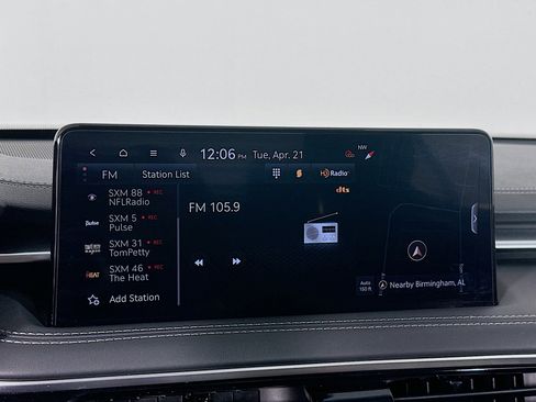 Used 2025 Genesis G70 2.5T image 21