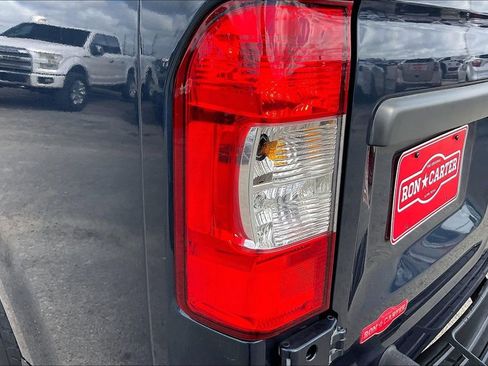 Used 2016 Nissan NV 3500 SV w/ SV Technology Package image 17