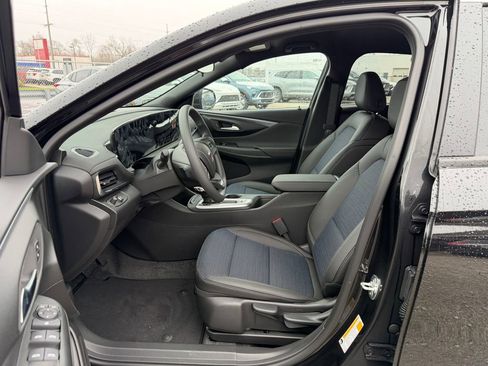 New 2026 Buick Envista Preferred image 16