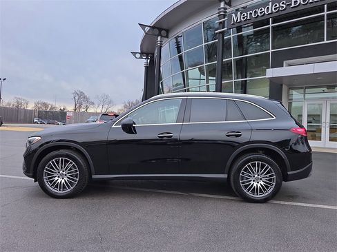 Certified 2026 Mercedes-Benz GLC 300 GLC 300 image 2