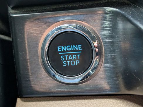 Used 2023 Ford F250 Lariat w/ Lariat Ultimate Package image 28