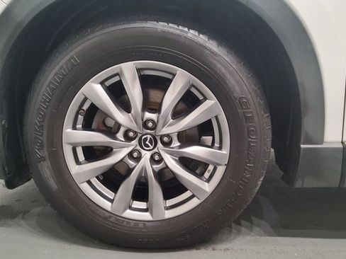 Used 2018 MAZDA CX-9 Touring w/ Touring Premium Package image 42