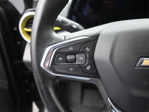 Used 2024 Chevrolet Trax LT w/ Driver Confidence Package image 31