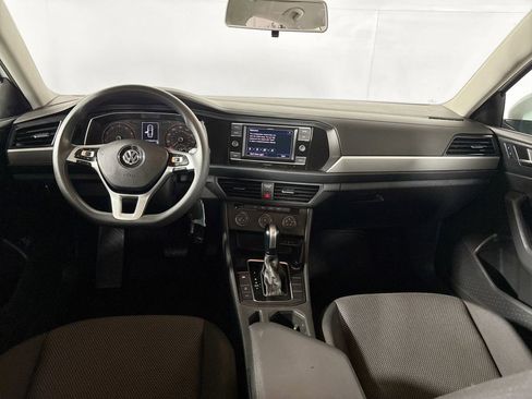 Certified 2021 Volkswagen Jetta S image 13