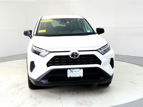 Used 2023 Toyota RAV4 LE image 8