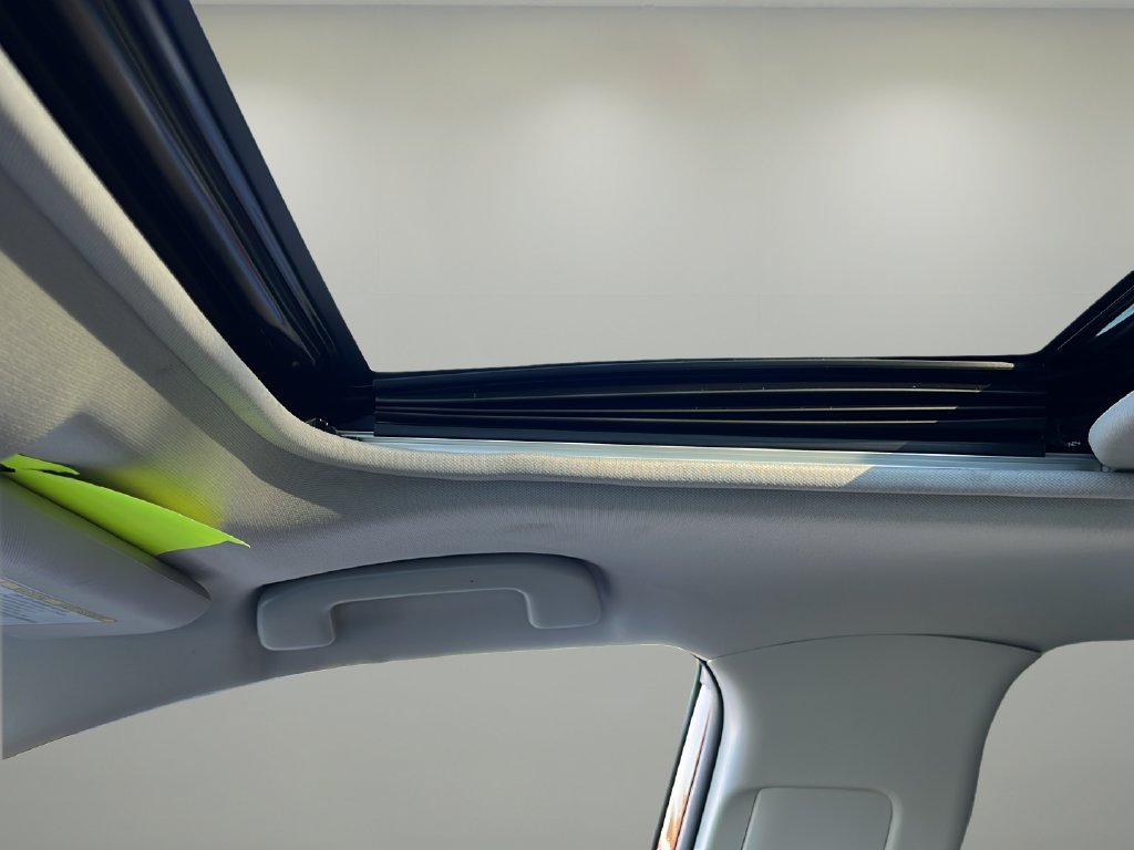 Certified 2022 Toyota RAV4 XLE Premium FWD image 24
