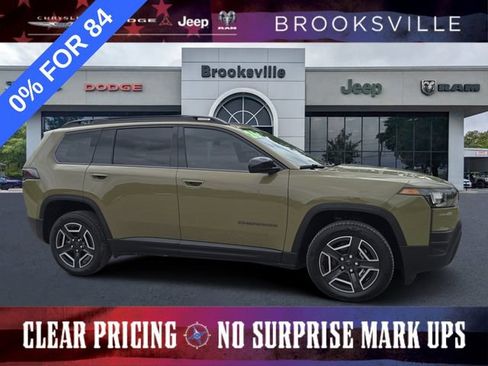 New 2026 Jeep Cherokee Laredo AWD/4WD image 1