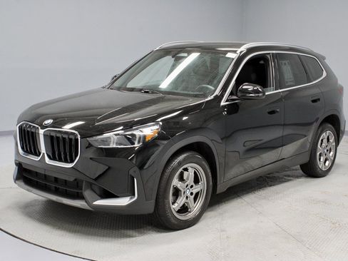 Used 2023 BMW X1 xDrive28i image 8