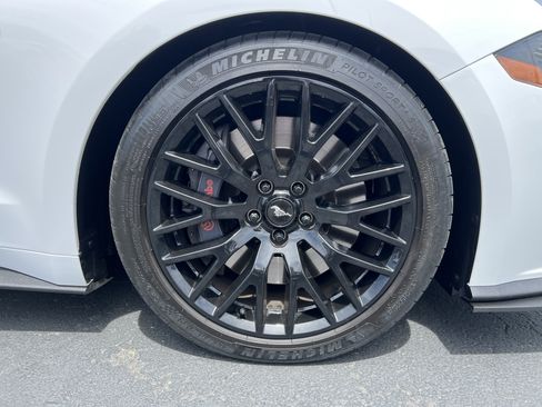Used 2020 Ford Mustang GT Premium w/ GT Performance Package RWD image 11