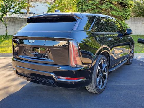 Used 2025 Cadillac Escalade IQ Sport 2 AWD/4WD image 5