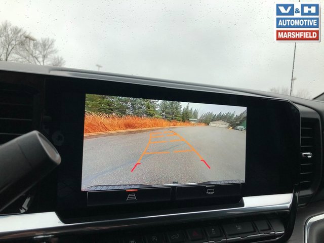 Used 2025 GMC Sierra 1500 SLT AWD/4WD image 9