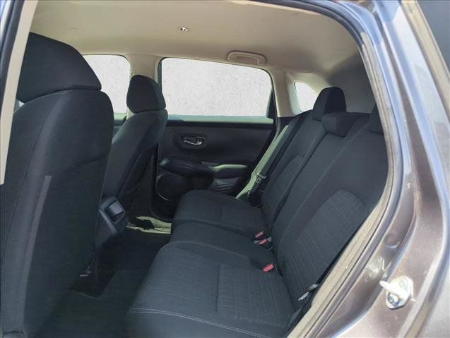 Used 2023 Honda HR-V LX image 18