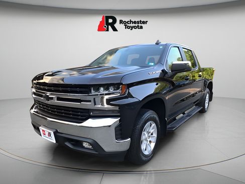 Used 2021 Chevrolet Silverado 1500 LT AWD/4WD image 3