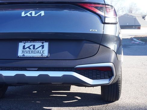 Used 2025 Kia Sportage LX image 15