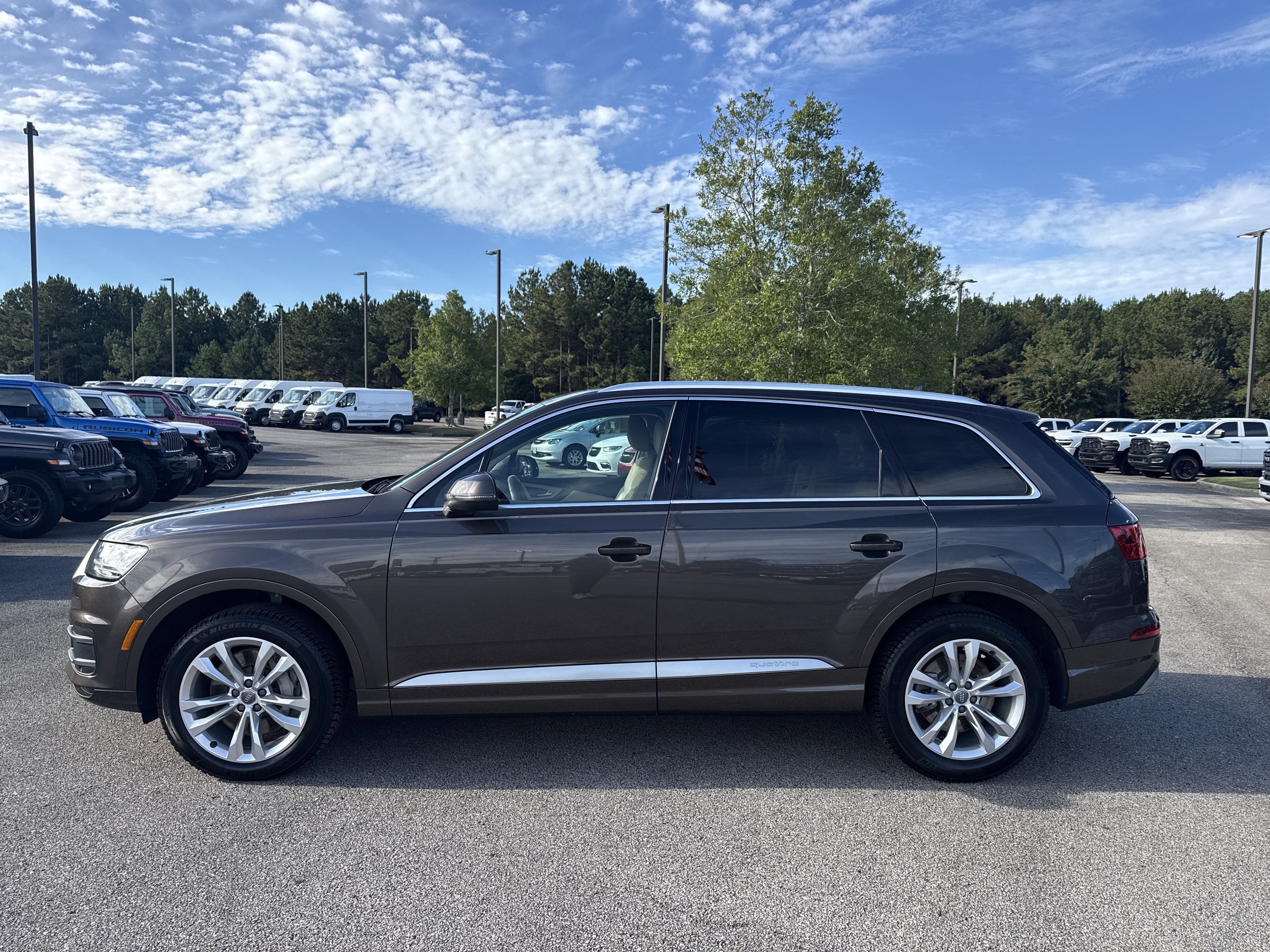 Used 2019 Audi Q7 2.0T Premium Plus w/ Premium Plus Package AWD/4WD image 4