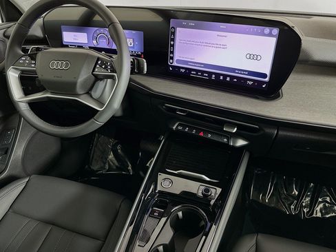 New 2026 Audi Q3 quattro 2.0T AWD/4WD image 6