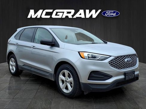 Used 2023 Ford Edge SE image 8