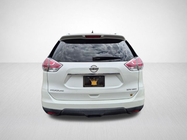 Used 2016 Nissan Rogue SV w/ SV Premium Package AWD/4WD image 9