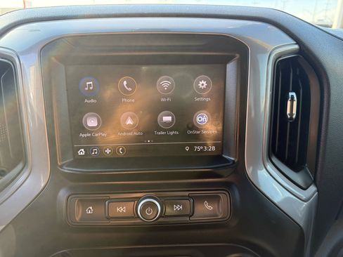 Used 2021 Chevrolet Silverado 1500 Custom image 13