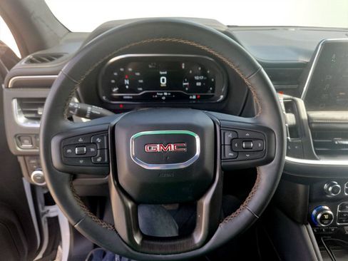 Used 2024 GMC Yukon AT4 w/ Technology Package AWD/4WD image 14