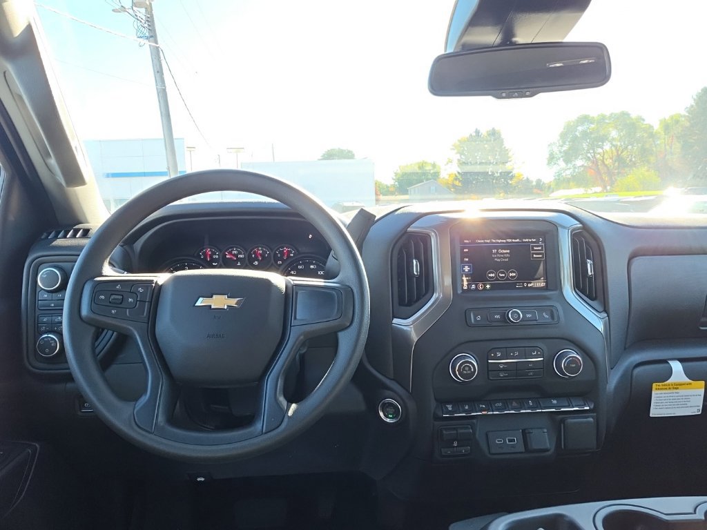 New 2026 Chevrolet Silverado 2500 Custom w/ Custom Value Package AWD/4WD image 11