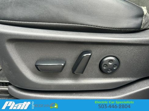 Used 2023 Nissan Ariya FWD image 21