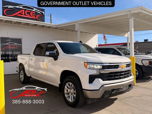 Used 2023 Chevrolet Silverado 1500 LT w/ Z71 Off-Road Package image 1