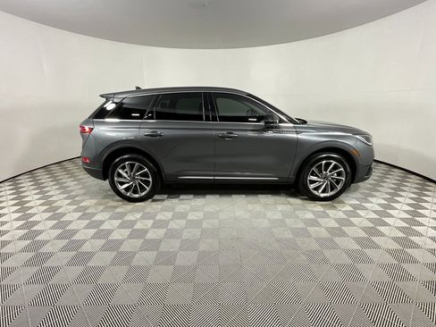 Used 2025 Lincoln Corsair FWD w/ Equipment Group 101A image 5